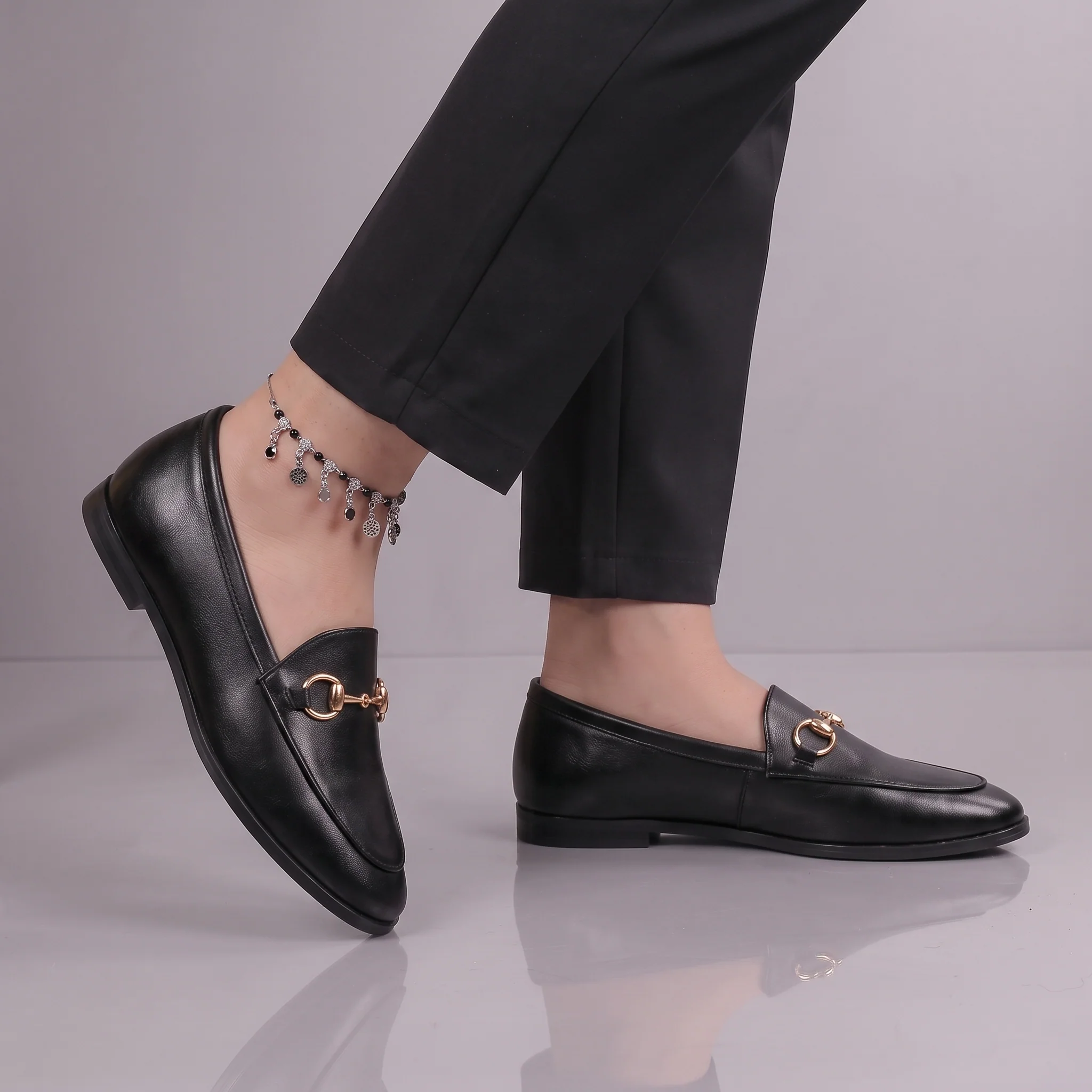 Chaussure Noir en Cuir Tres Confortable - Femme - Image 3