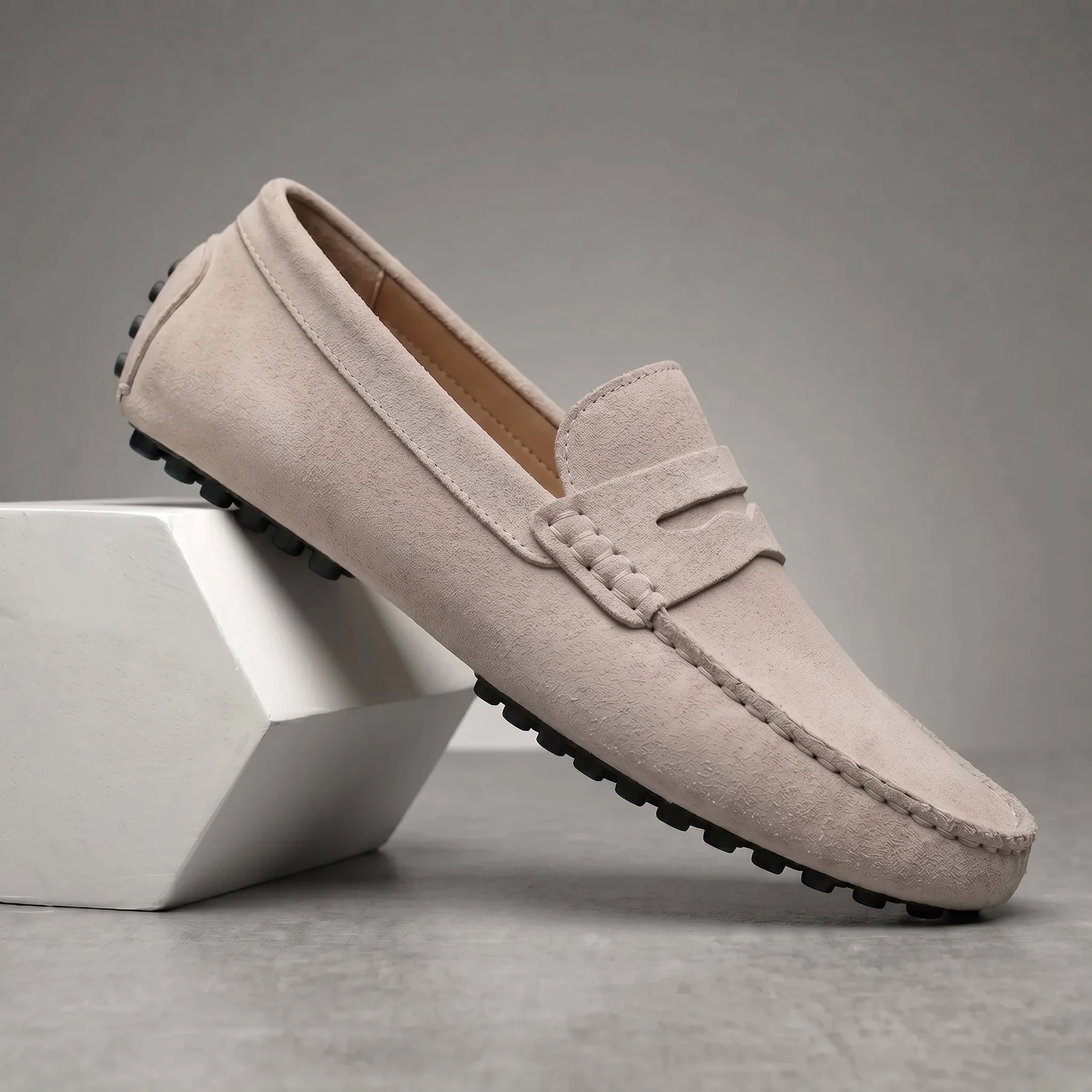 Mocassin Daim Beige Tres Confortable - Pour Hommes - Image 2