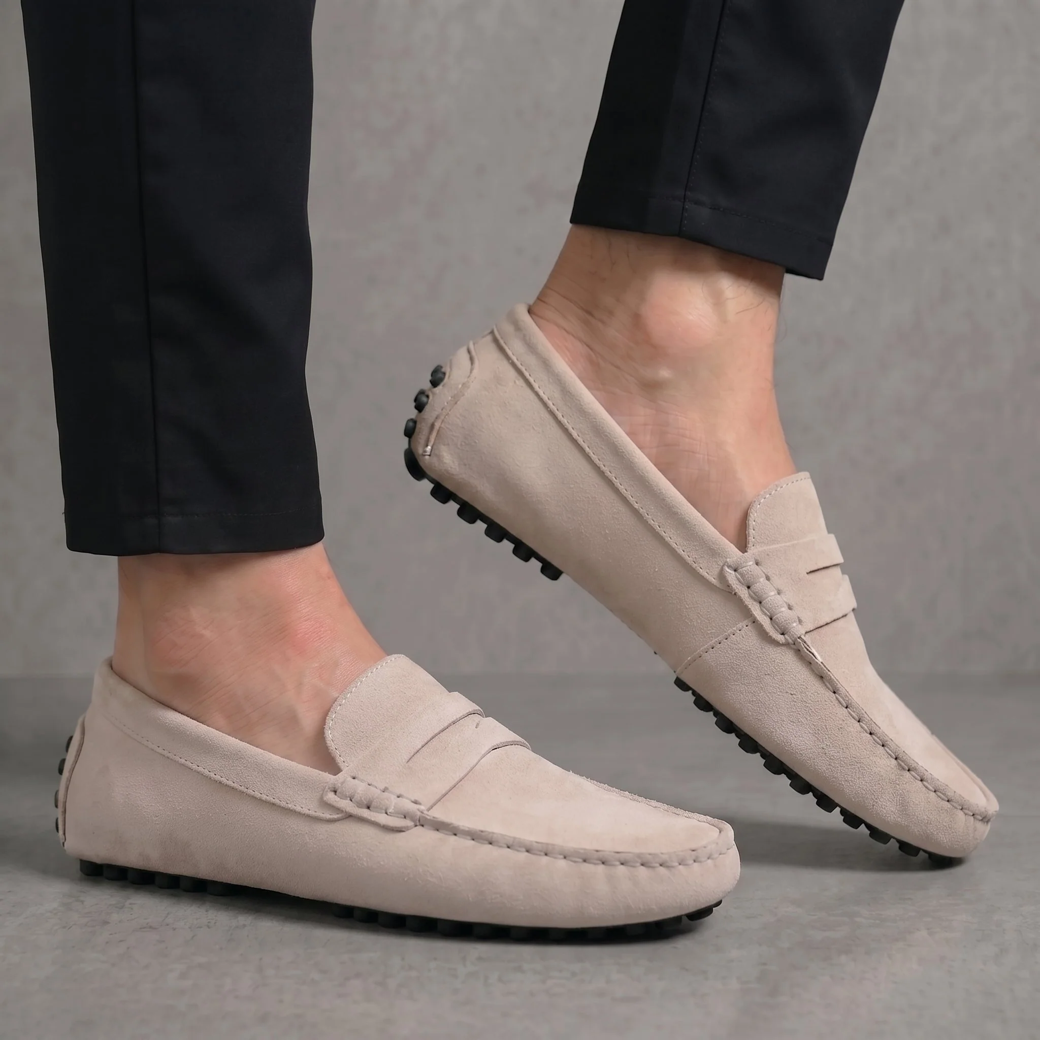 Mocassin Daim Beige Tres Confortable - Pour Hommes - Image 3