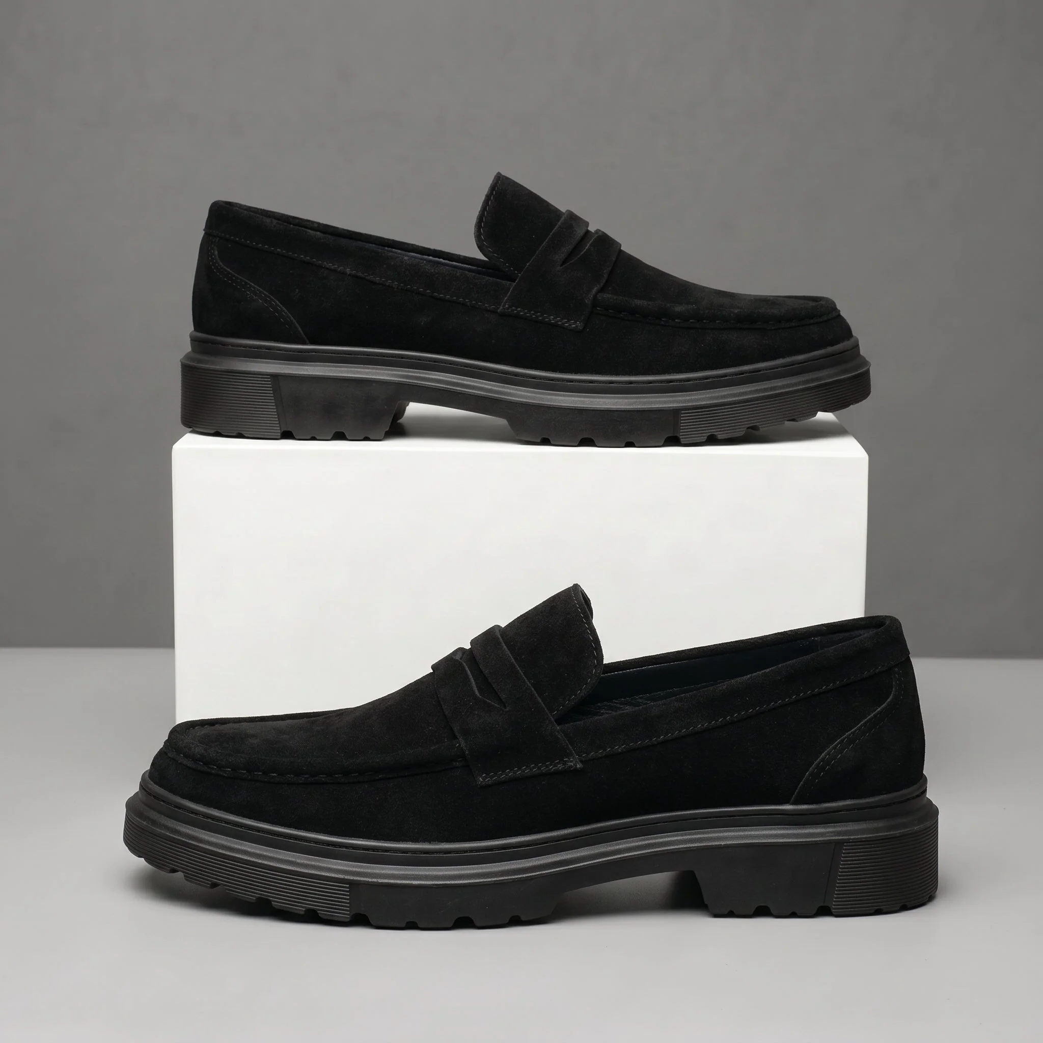 Mocassins Daim Noir de Luxe - Semelle Légère Tres Confortable - Image 3