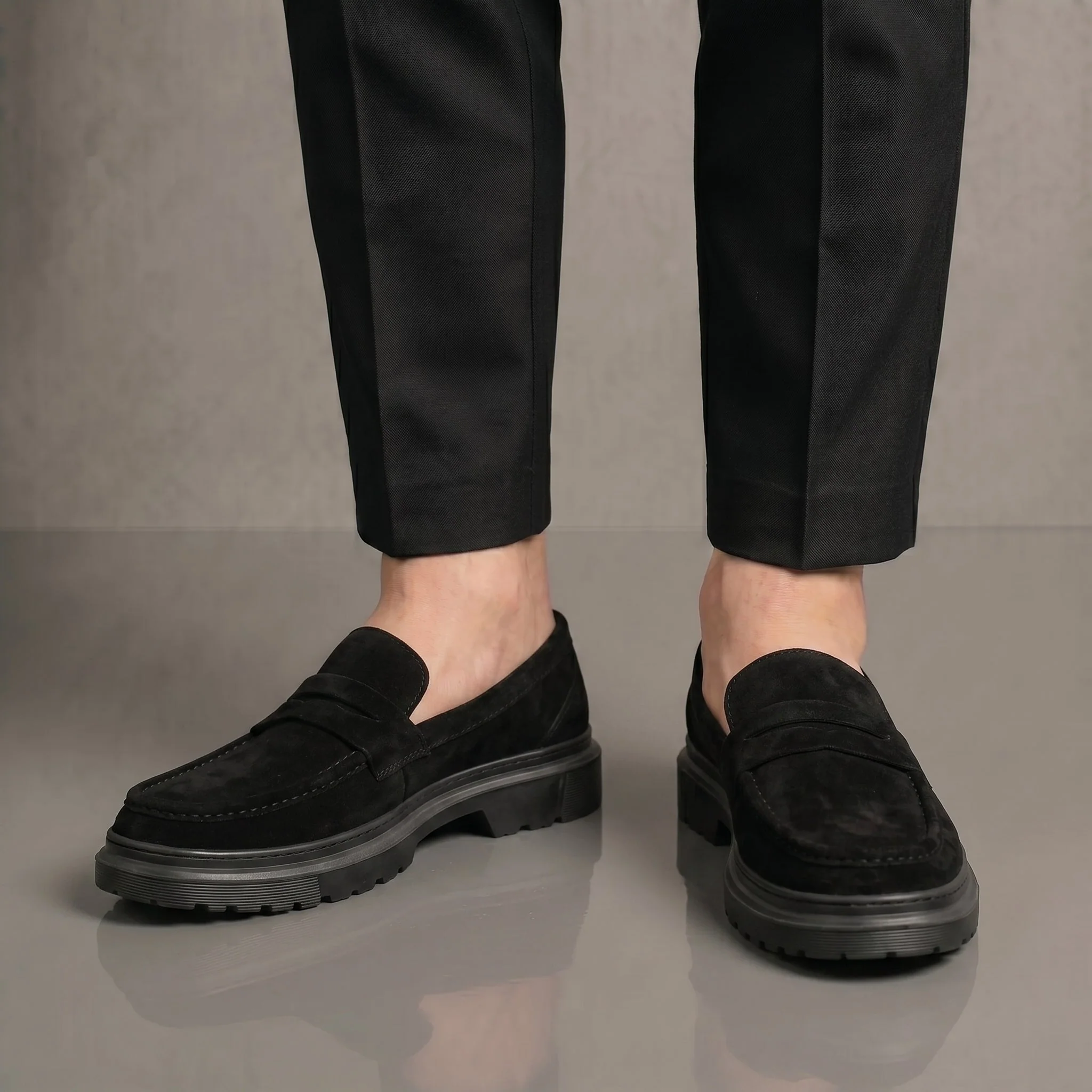Mocassins Daim Noir de Luxe - Semelle Légère Tres Confortable - Image 4