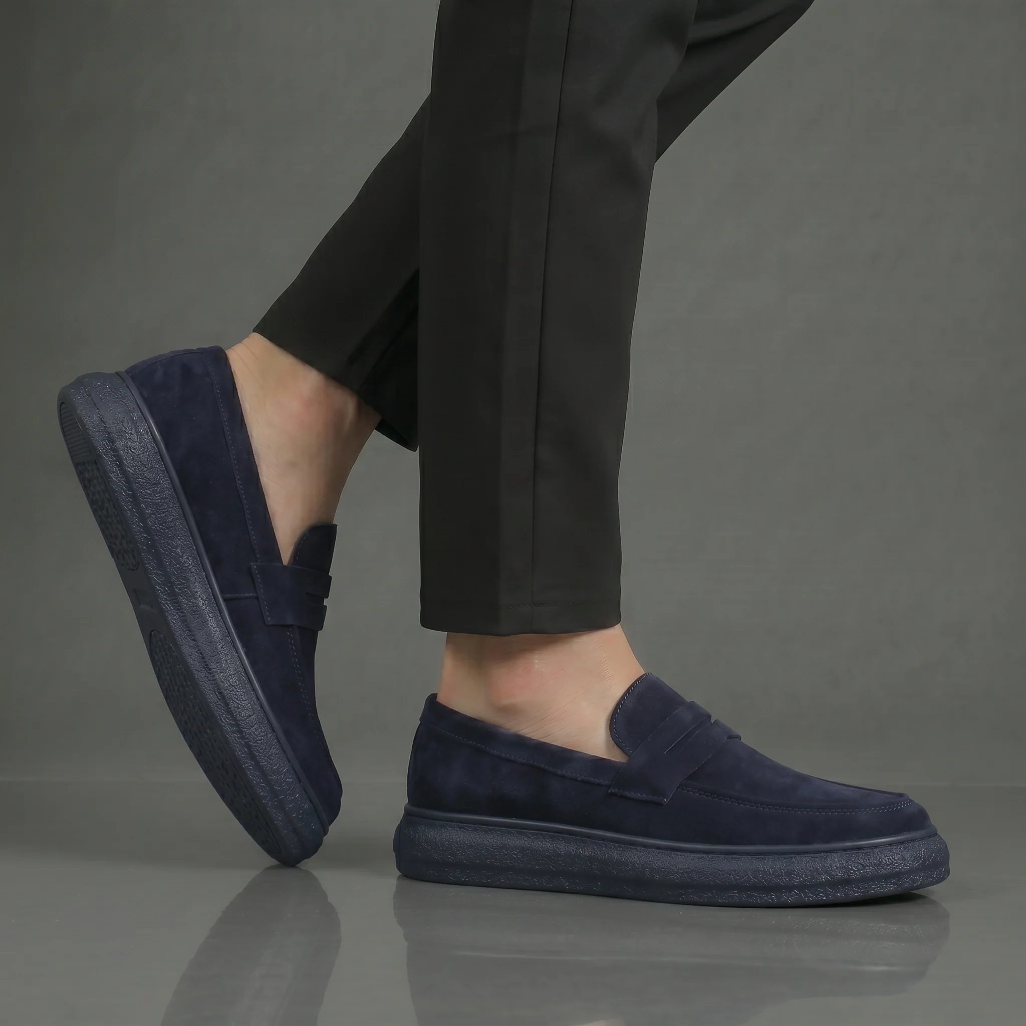Mocassins Bleumarine Daim de Luxe Tres Confortable - Image 6