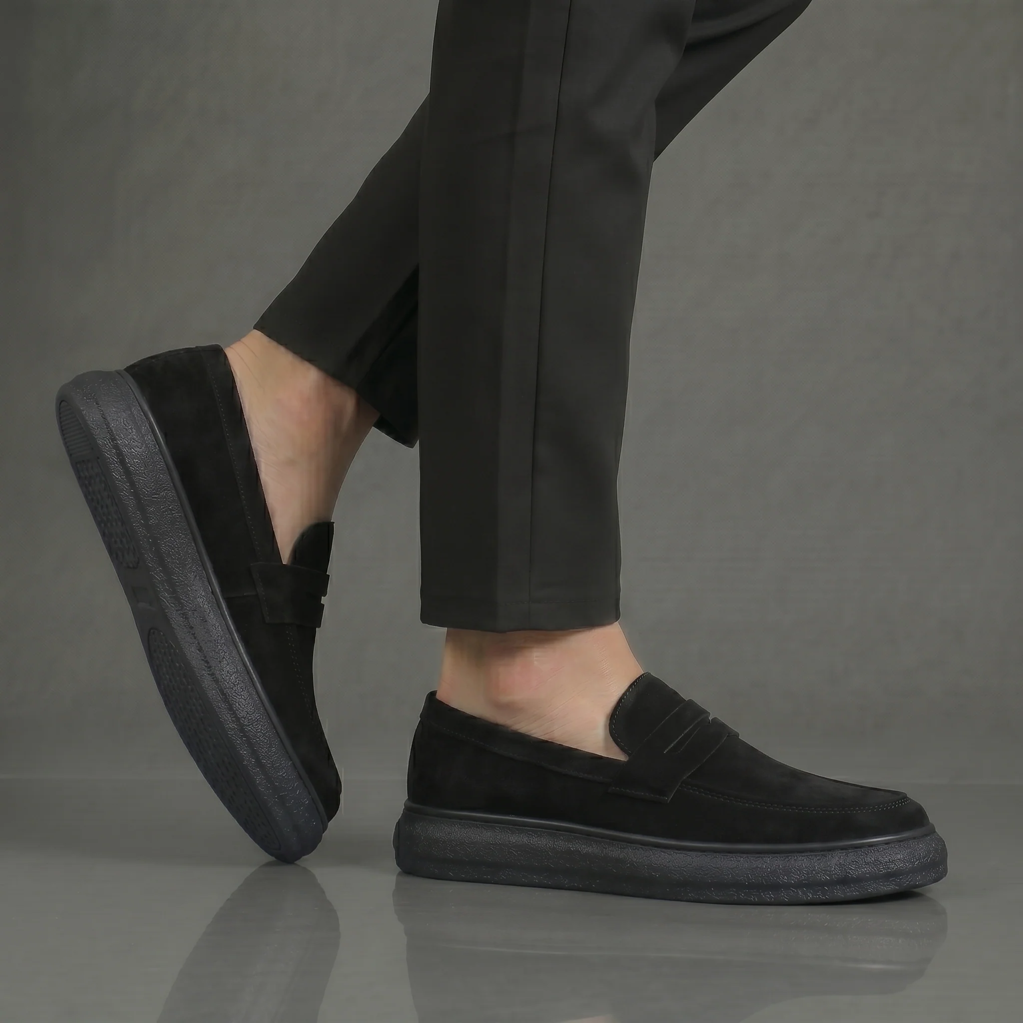 Mocassins Noir Daim de Luxe Tres Confortable - Image 6