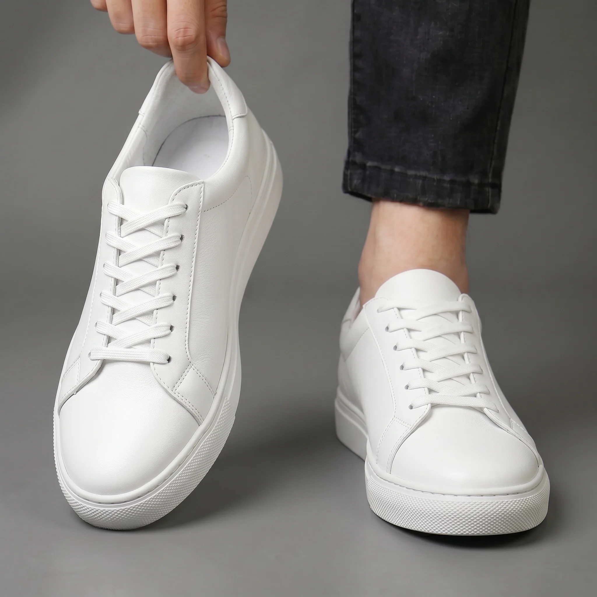 Sneakers Blanc en Cuir - Tres Confortable - Image 3