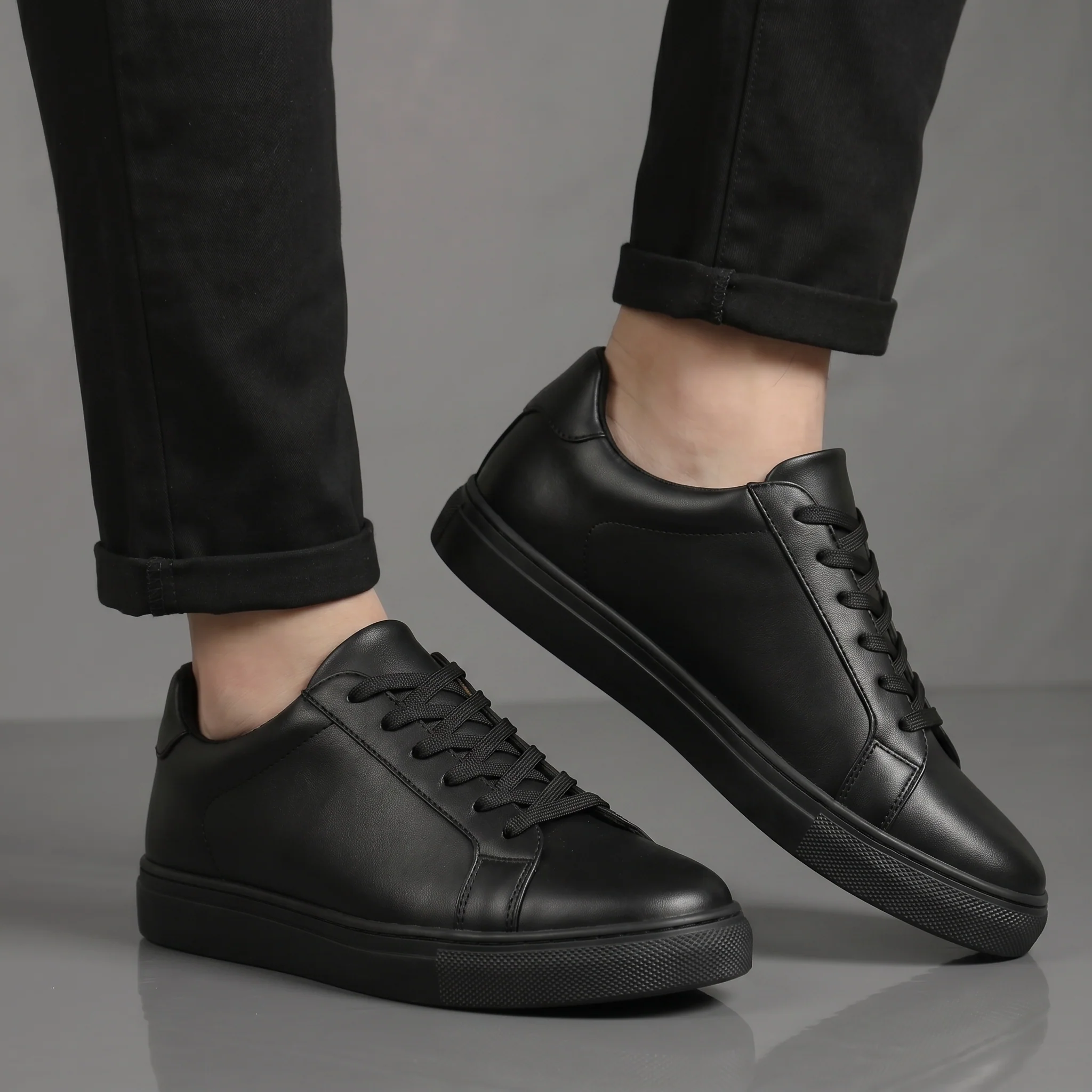 Sneakers Noir en Cuir - Tres Confortable - Image 5