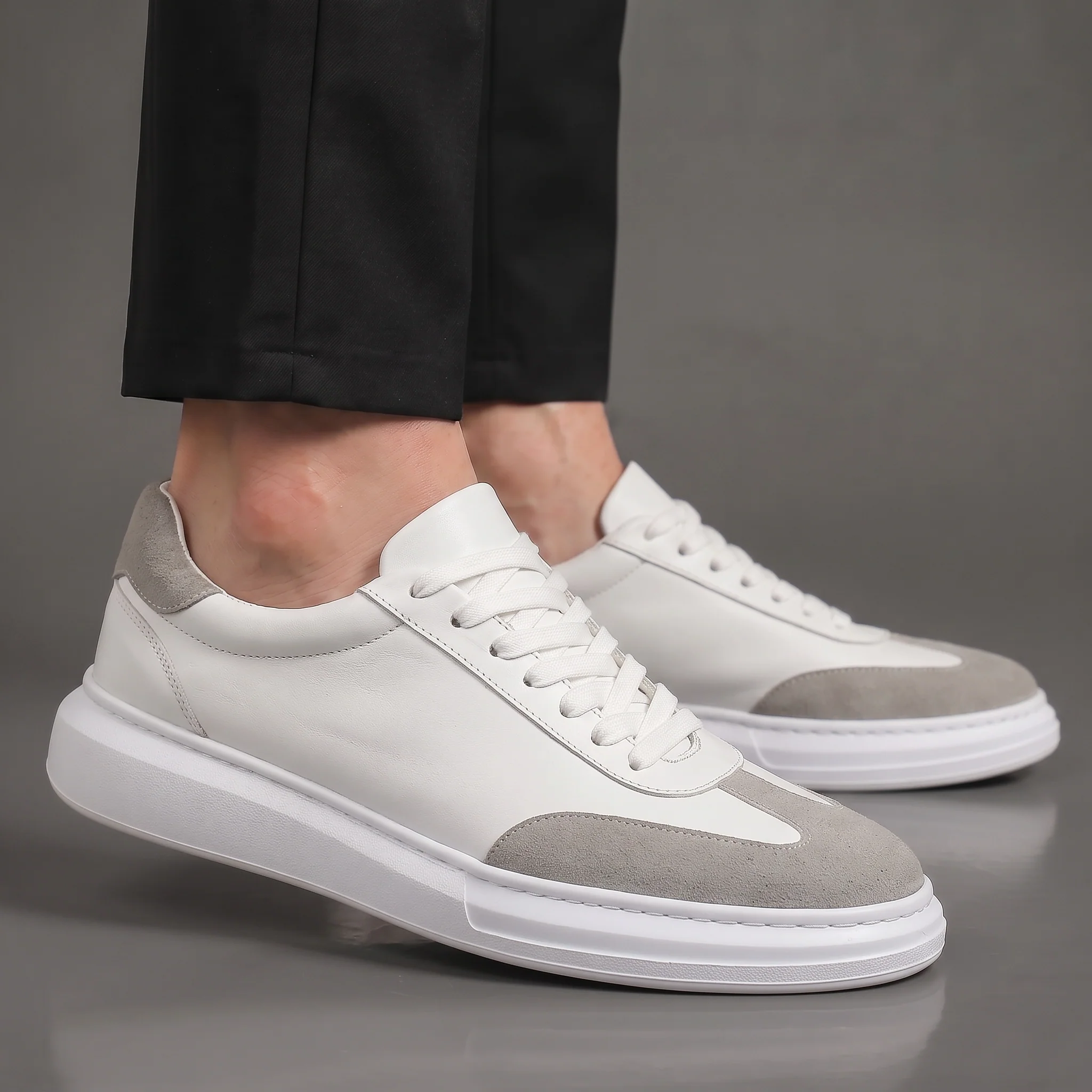 Alba : Sneaker Cuir Blanc & Daim Gris - hommes