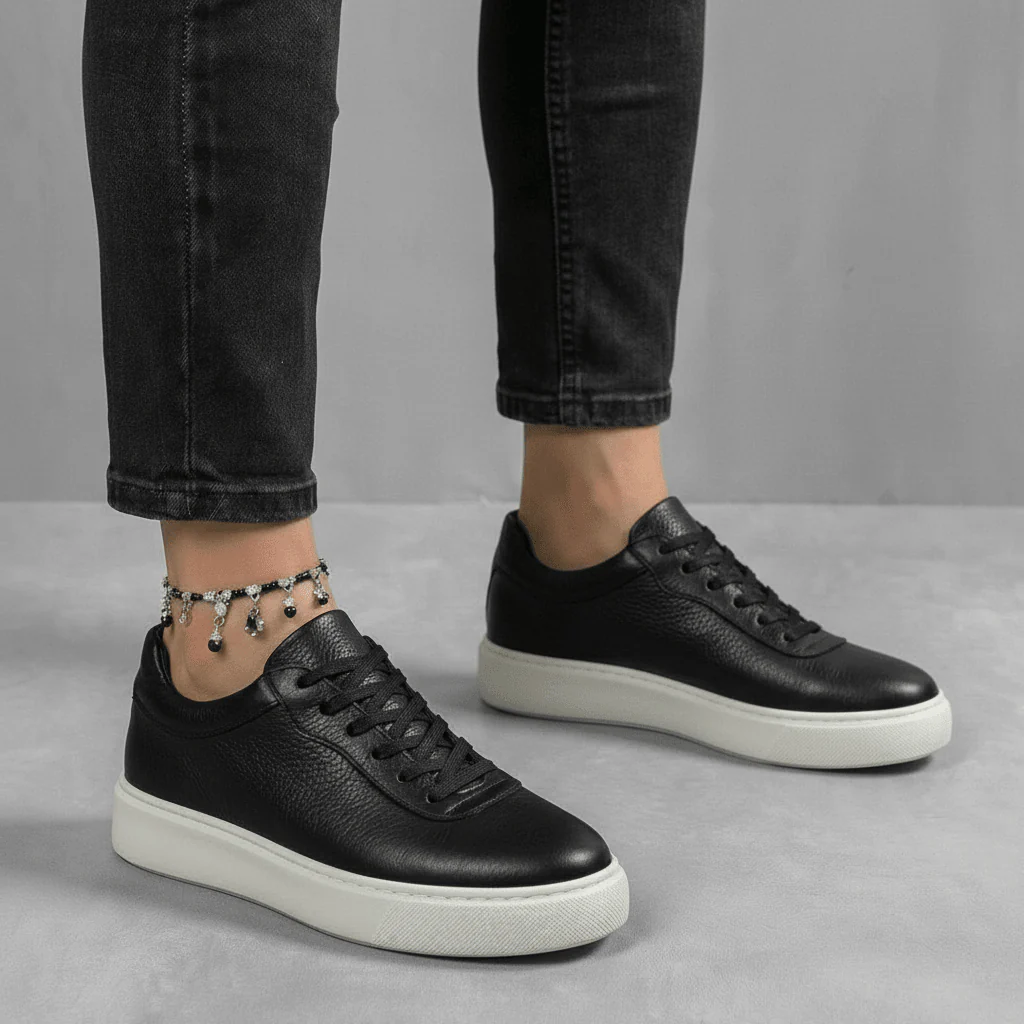 Sneakers Noir en Cuir Grainé Tres Confortable - Femme - Image 4