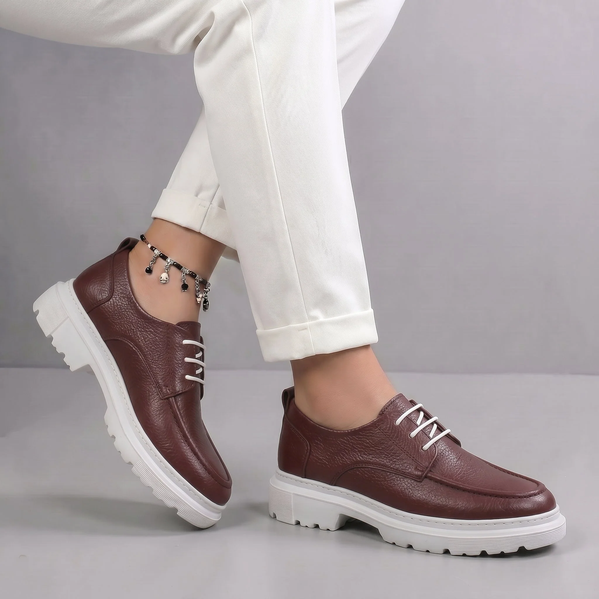 Sneakers Bordeaux en Cuir Tres Confortable - Femme