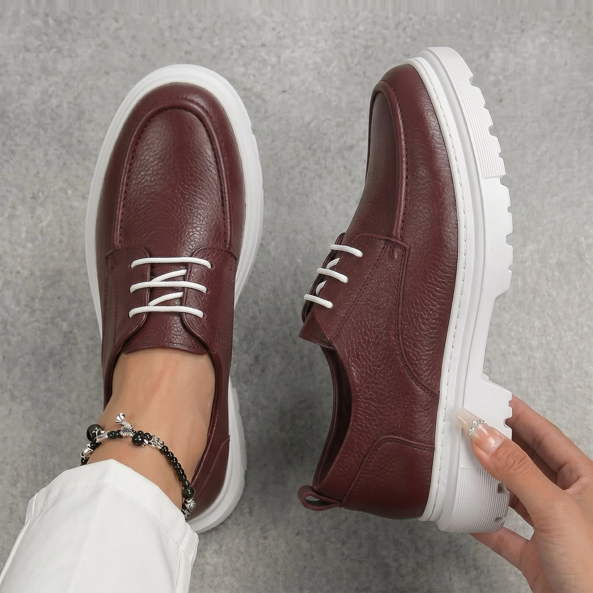 Sneakers Bordeaux en Cuir Tres Confortable - Femme - Image 3