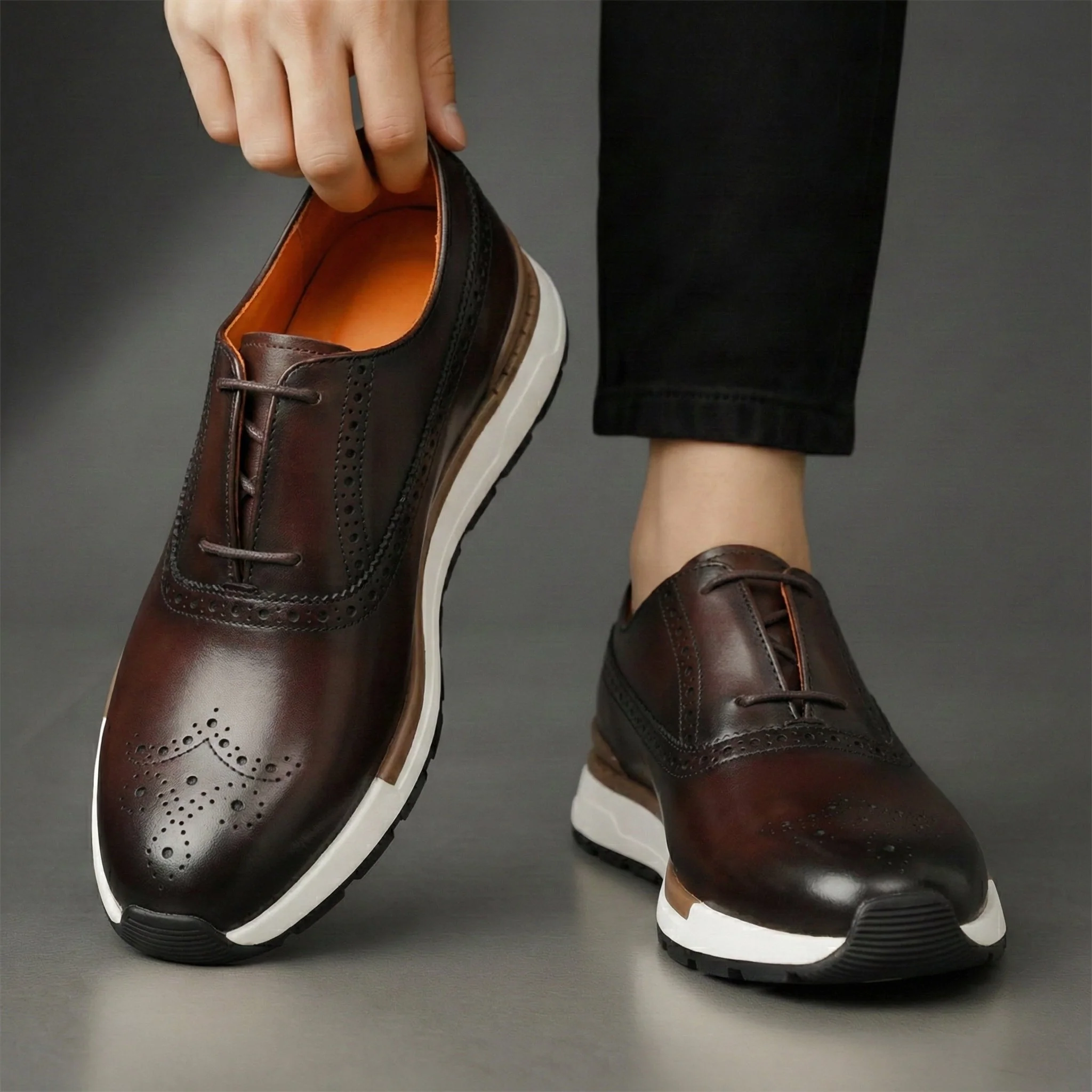 Sneakers Marron de Luxe en Cuir  - Tres Confortable - Image 3