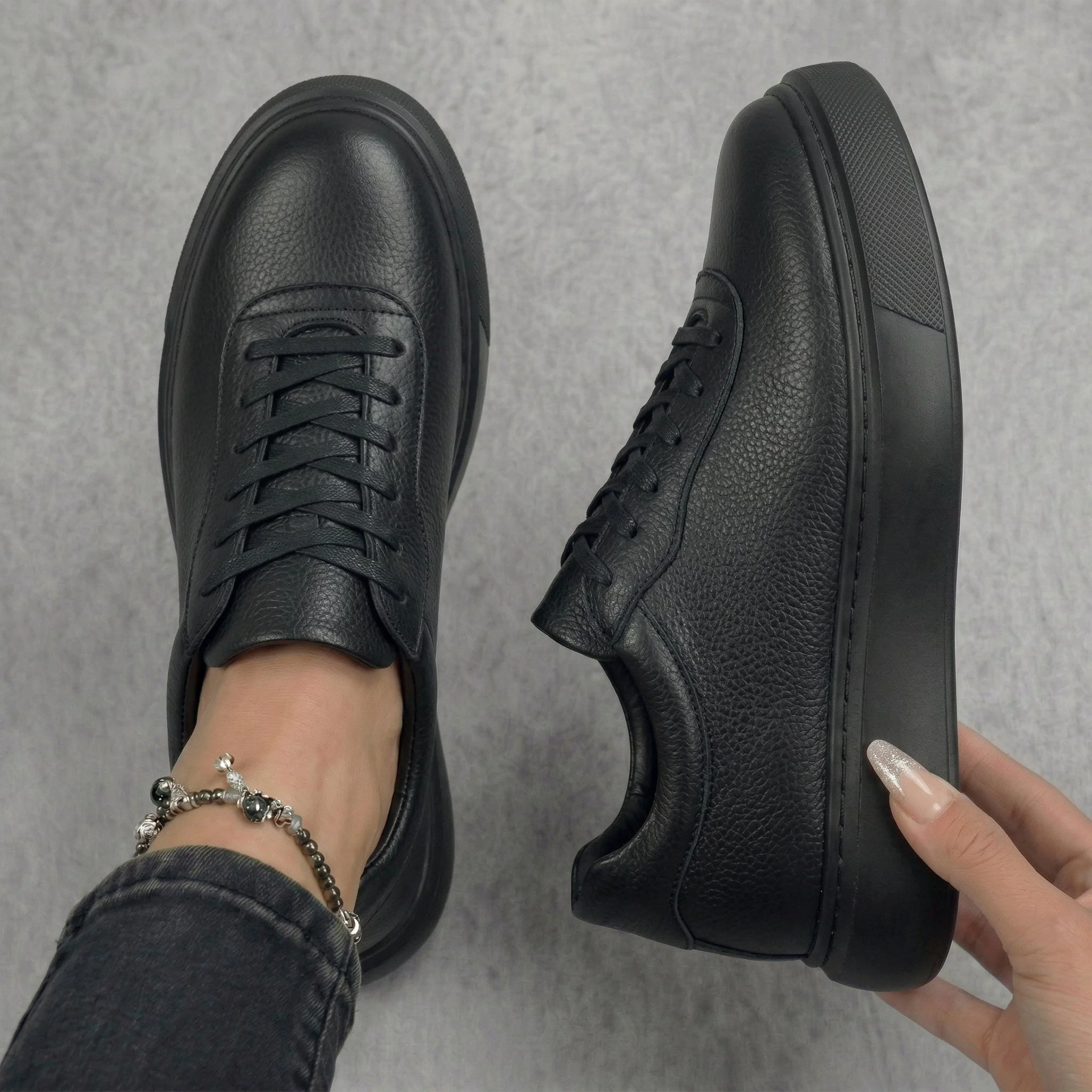 Sneakers Noir en Cuir Confortable - Femme - Image 3