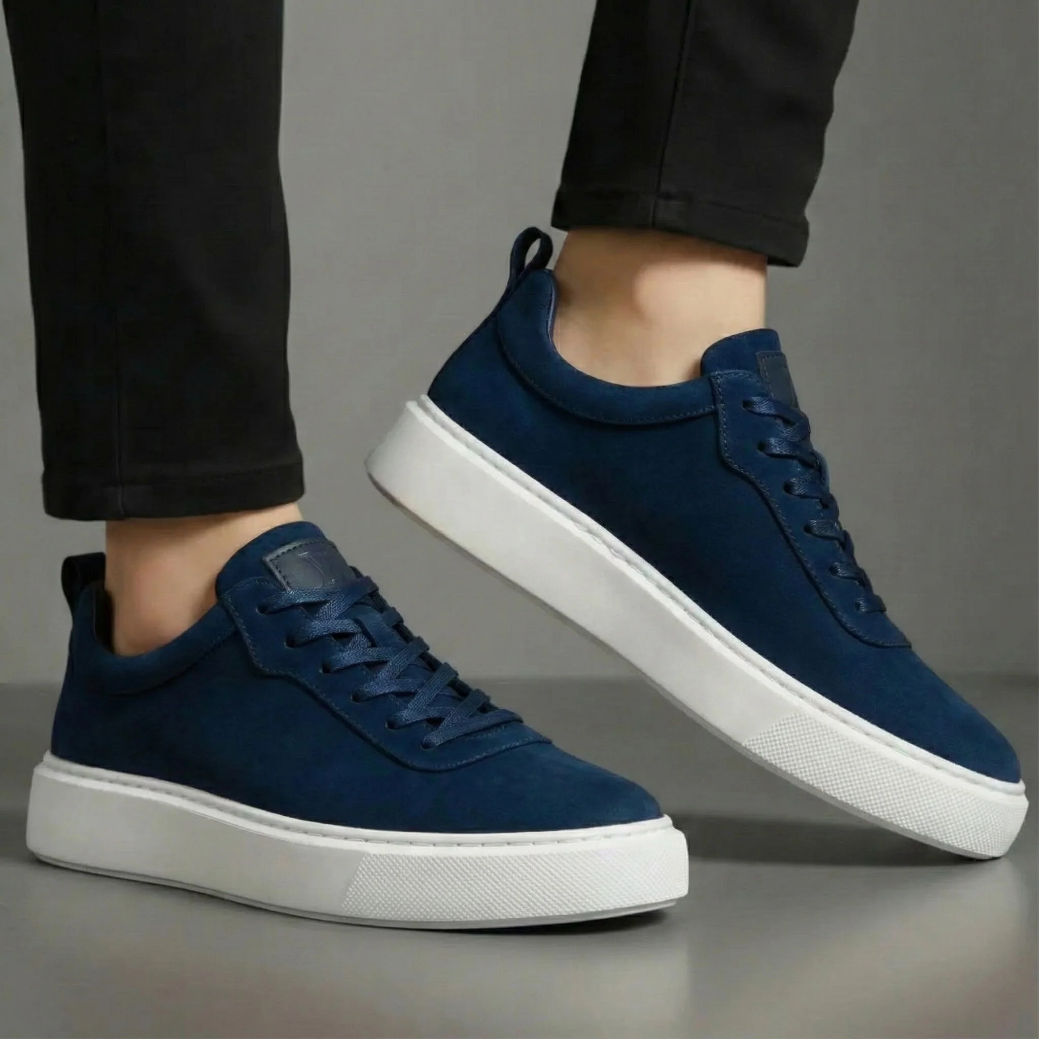 Sneakers en Daim - Tres Confortable - Image 13