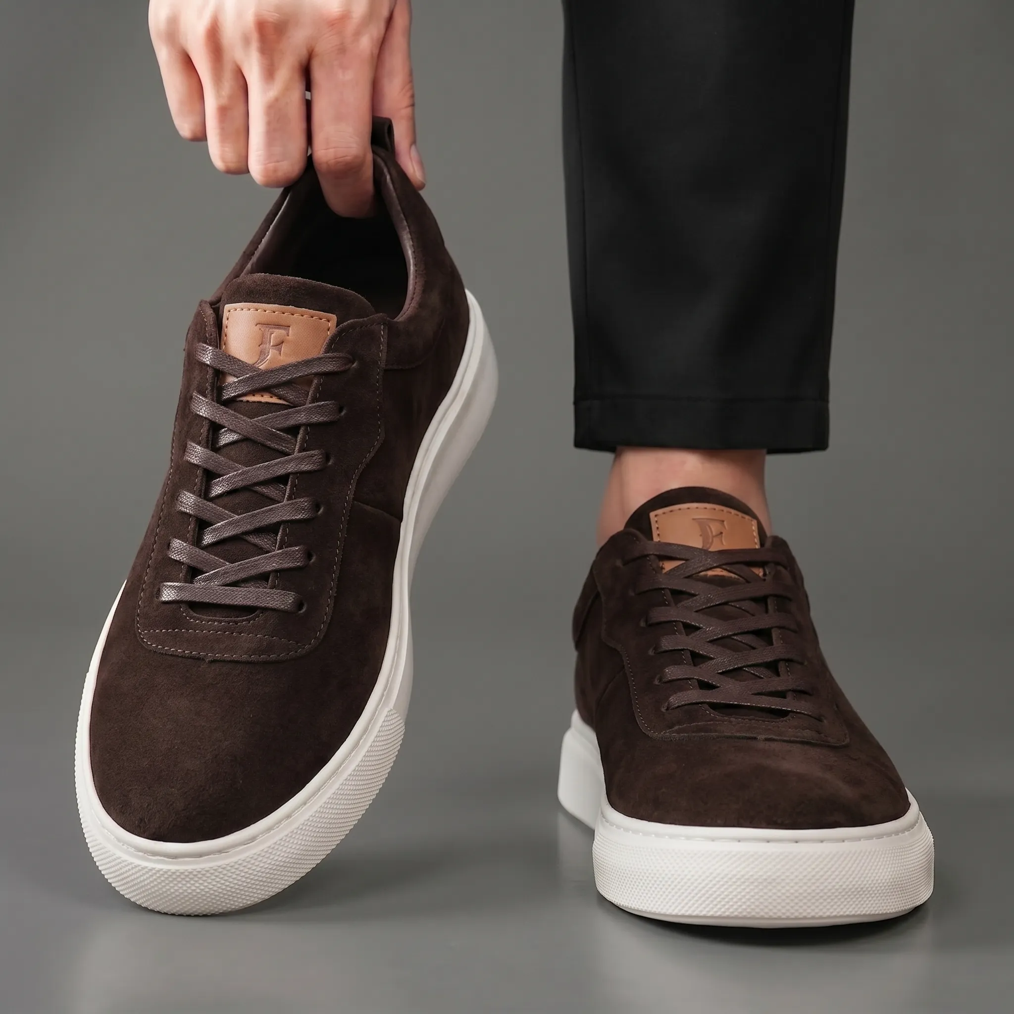 Sneakers Marron en Daim - Tres Confortable - Image 5