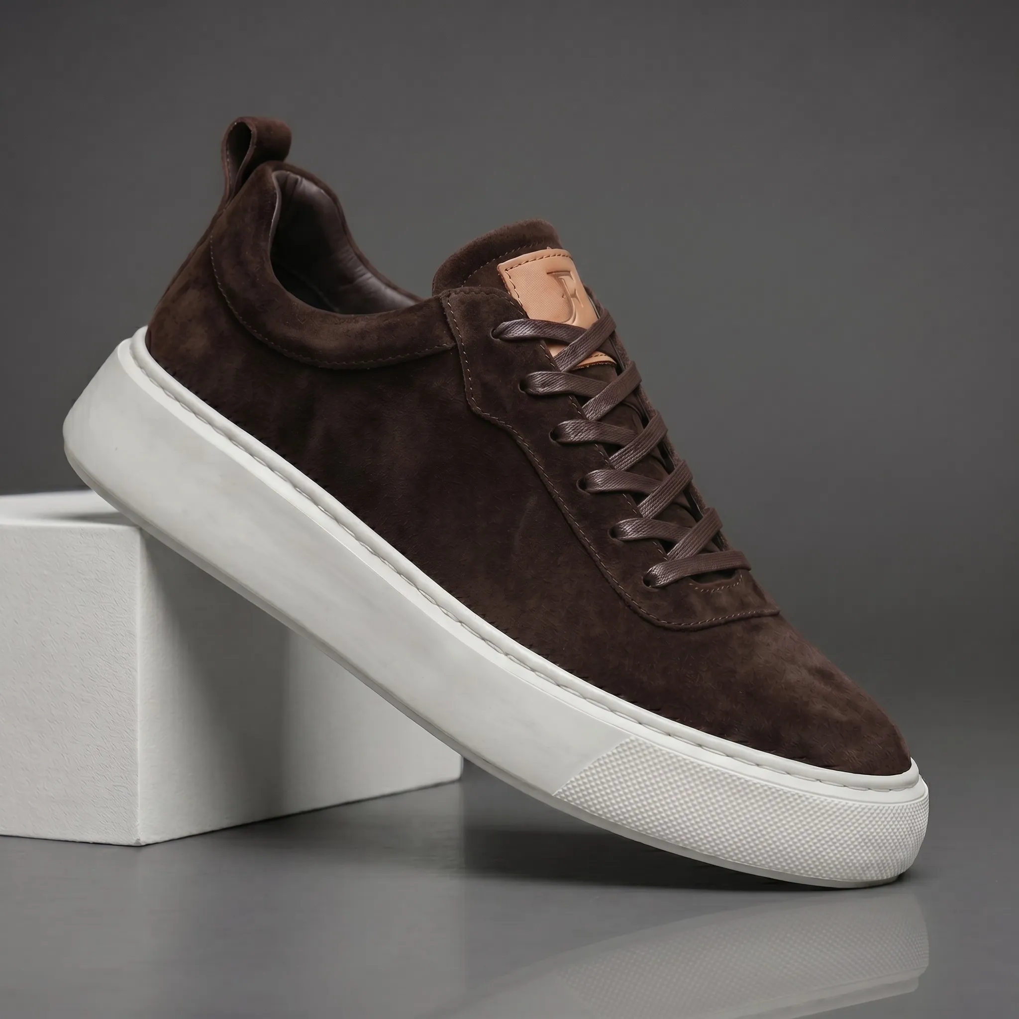 Sneakers Marron en Daim - Tres Confortable - Image 6