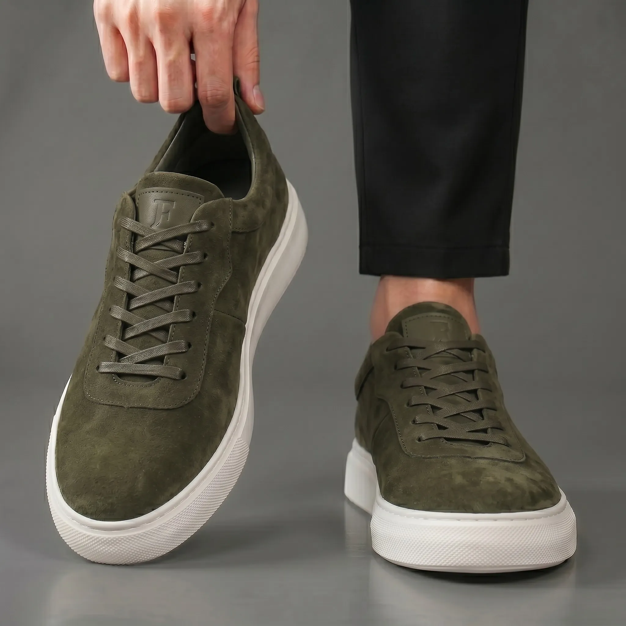 Sneakers Vert olive en Daim - Tres Confortable - Image 6